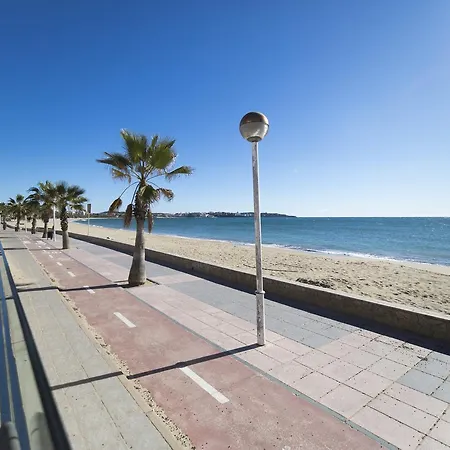 Turisticos Augustus * Cambrils