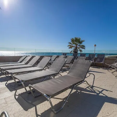 Turisticos Augustus * Cambrils